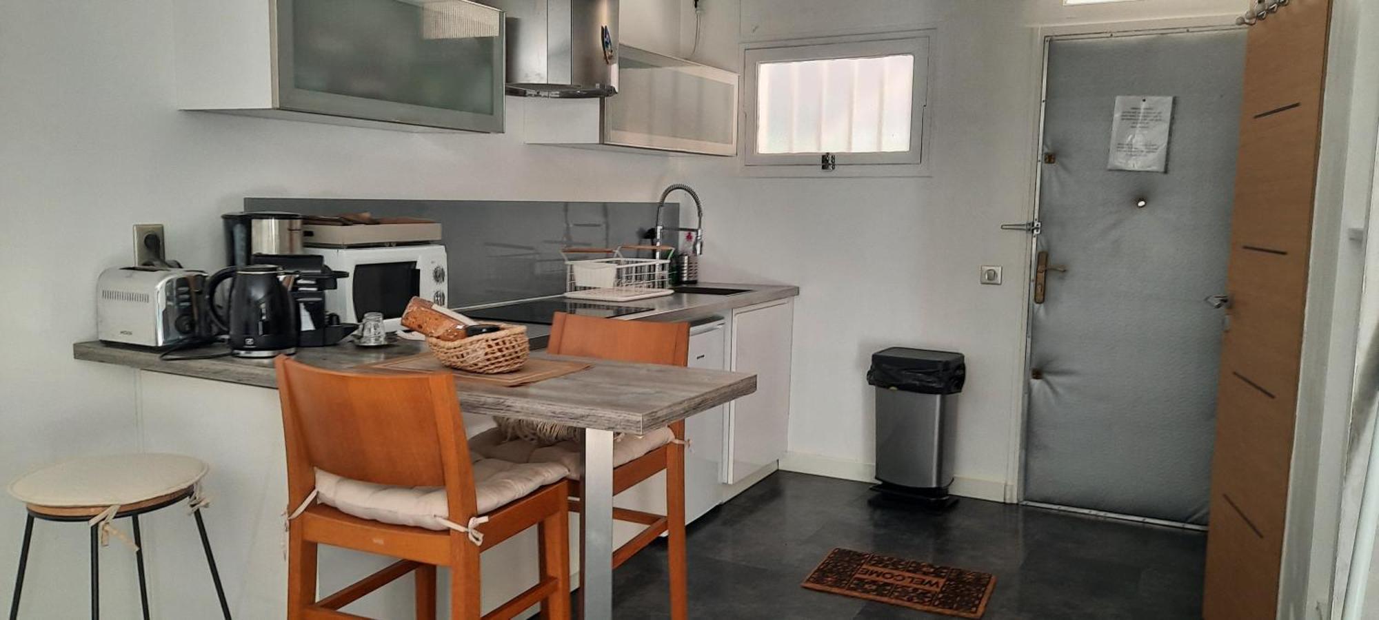 Apartment Avec Jardin Et Parking